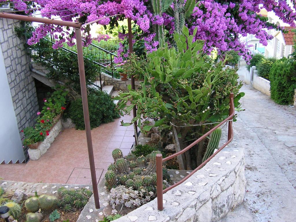 Apartments Katica Trogir Exterior photo