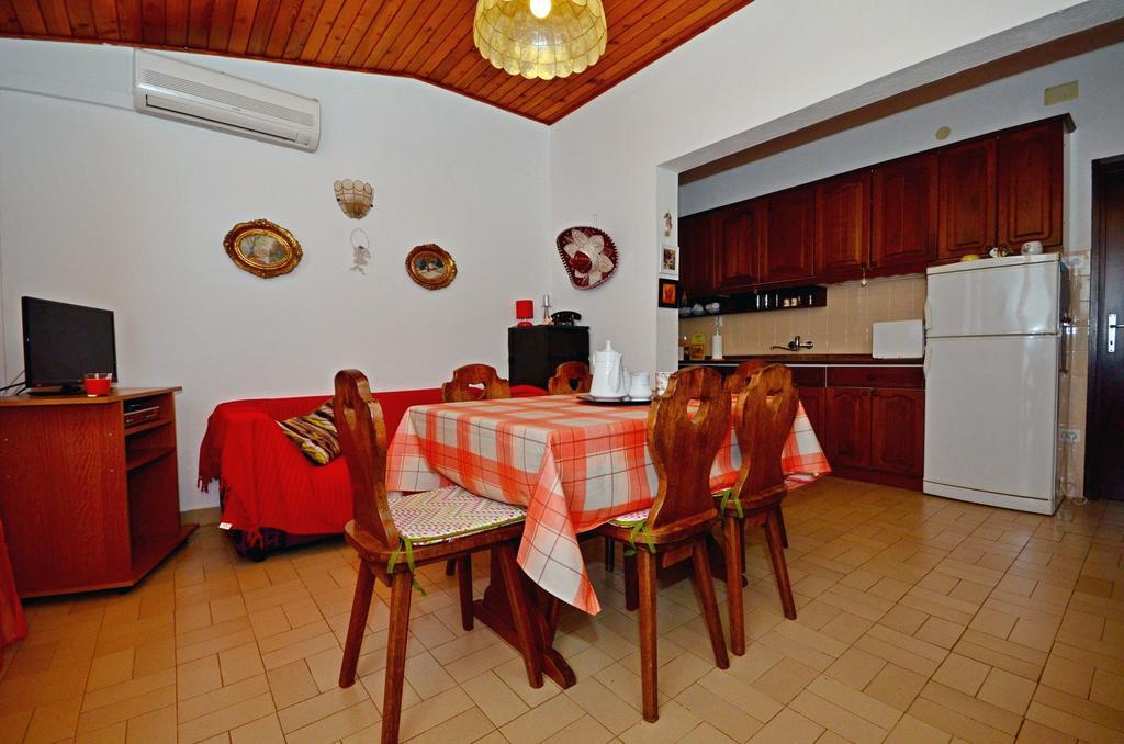 Apartments Katica Trogir Exterior photo